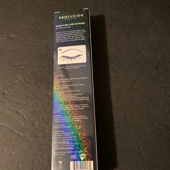 Profusion Cosmetics Bling It On Glitter Liquid Eyeliner Wise Sapphire - Picture 2 of 2